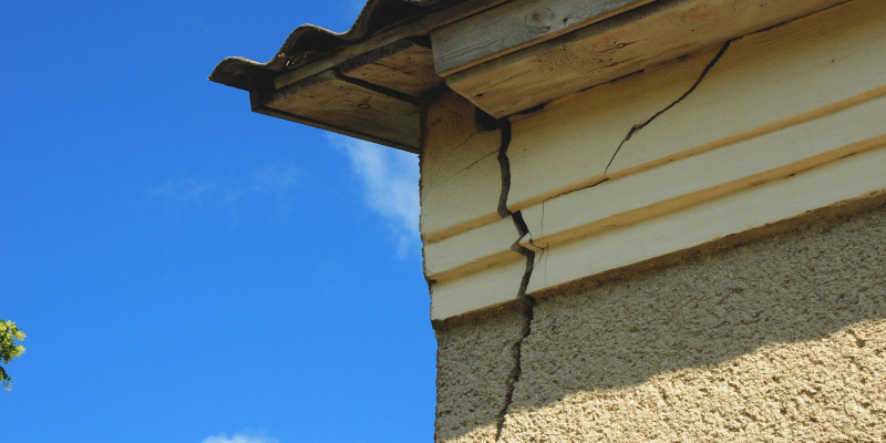 Common Causes of Cracks in Stucco and How to Prevent Them